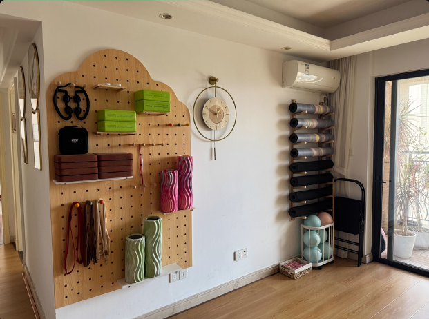 Wooden Yoga Mat Holder Wall Mo - Home Gym Yoga Storage reseña y precio