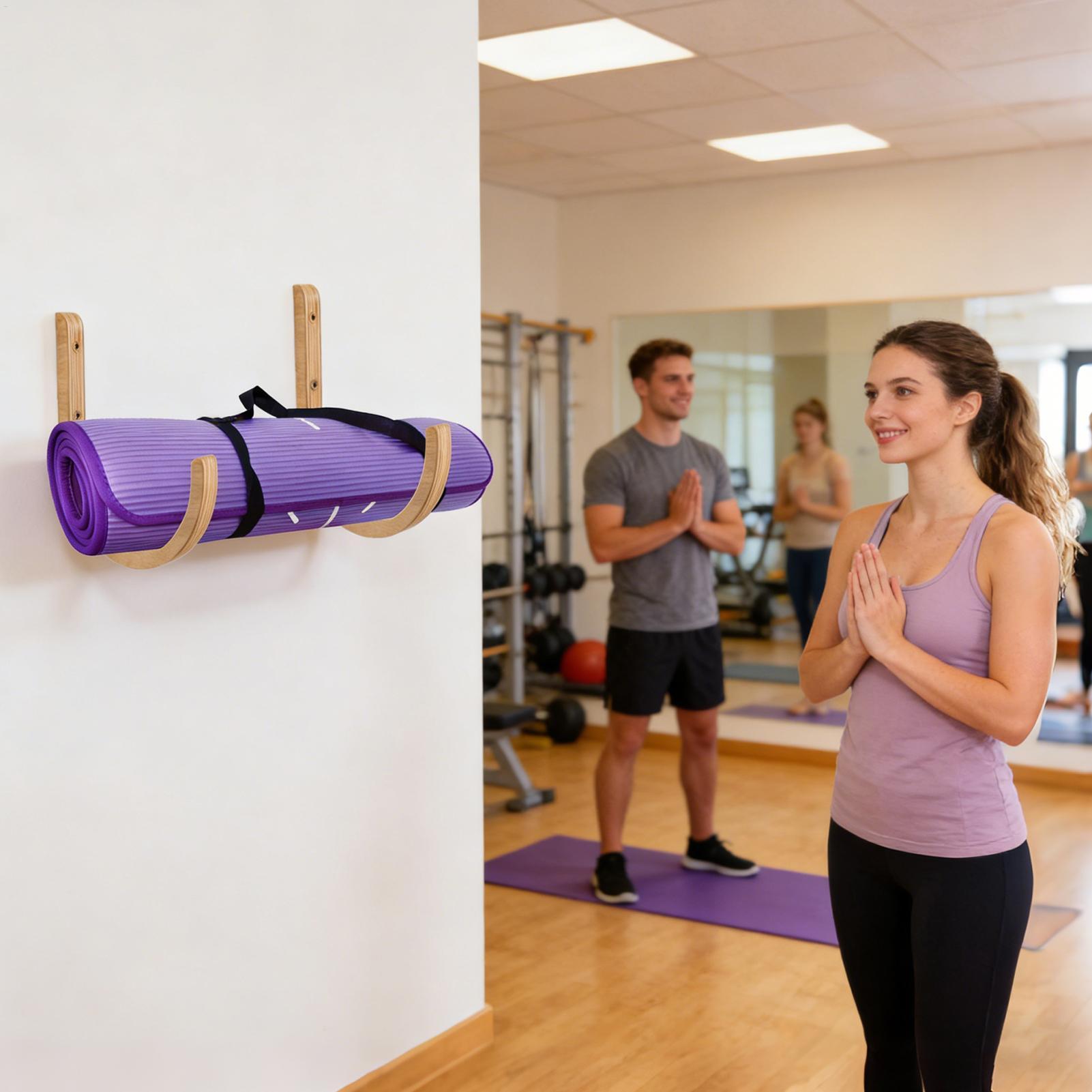 Yoga Mat Storage Rack 2PC Wood - Home Gym On Carpet reseña y precio